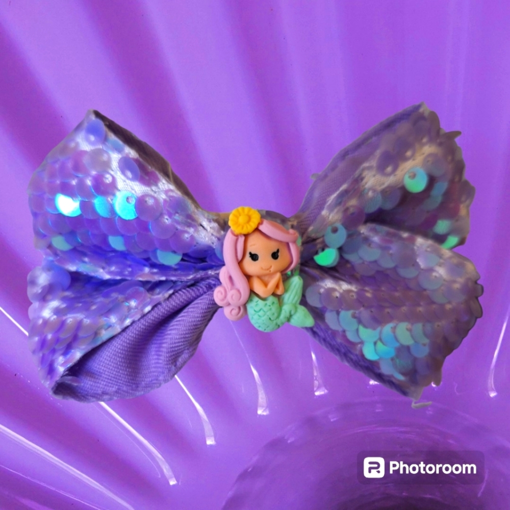 NWOT Handmade hair bow